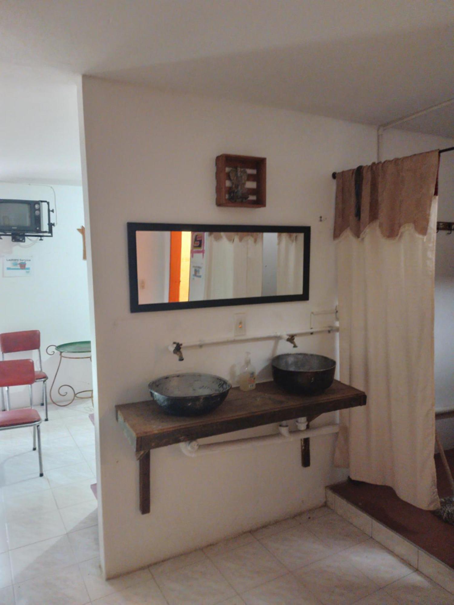 ハルディン Casa De La Abuelaホステル エクステリア 写真